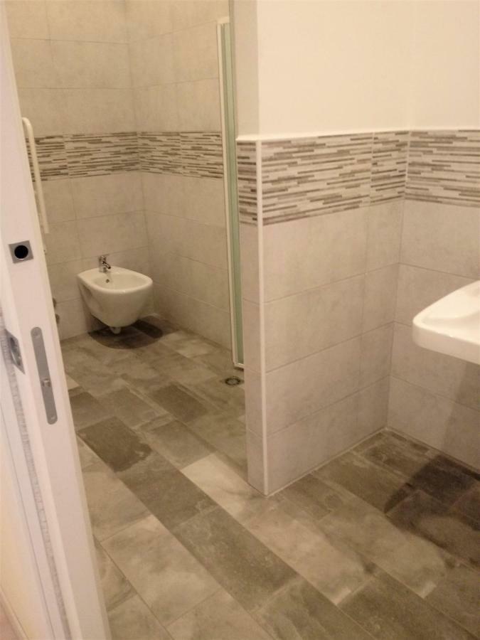 Hotel Dozza Ngoại thất bức ảnh